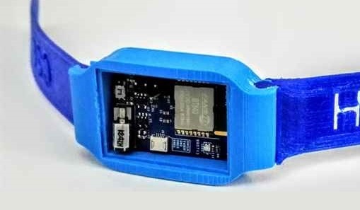 3D Printed Wristwatch with PCB